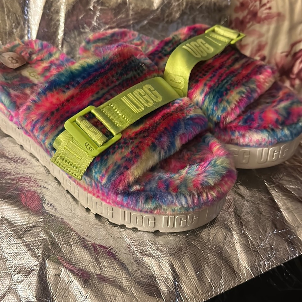 Gently used Ugg slippers